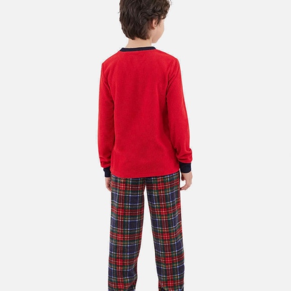 Brand New! Eddie Bauer Family Holiday sleep set - Picture 5 of 6